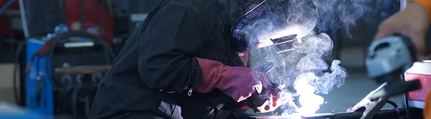 welding-7738271_1280